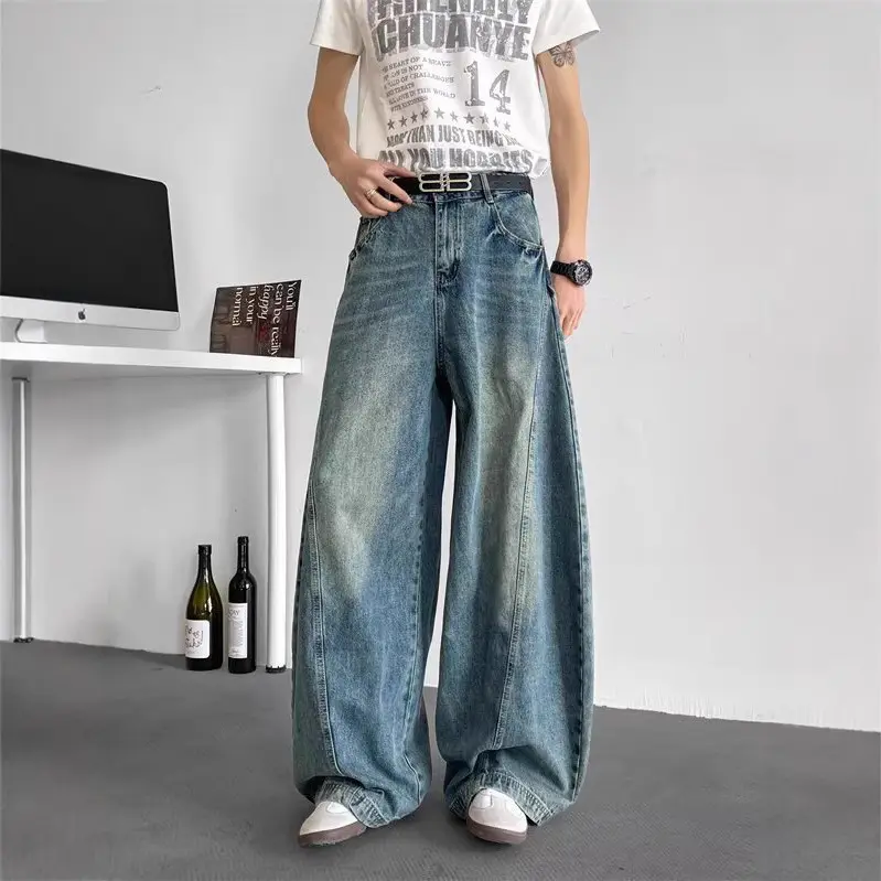 Retro Washed And Distressed Design Jeans