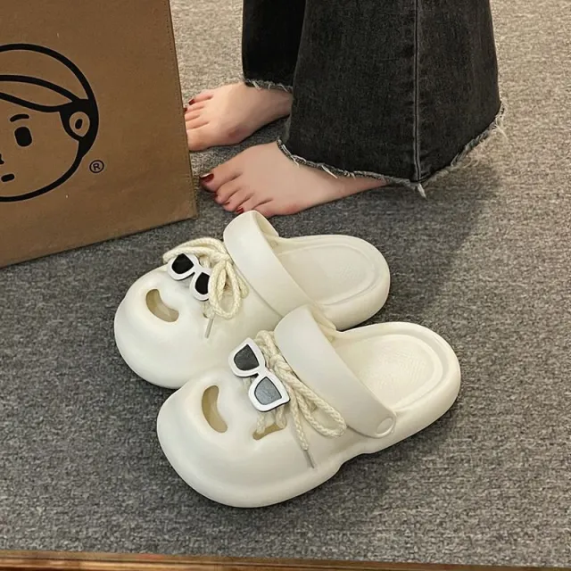 Net Red Eyes Big Head Soft Bottom Hole Shoes Women's Outdoor Wear Popular Fashion Hot Hole Shoes Thick Bottom Slip on Sandals Red - Shop at LoveMi