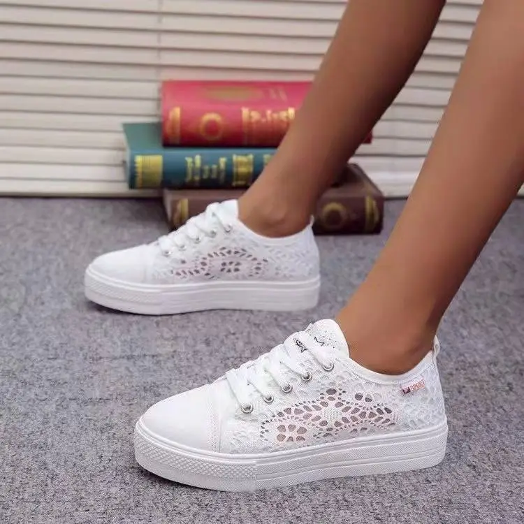 European And American Hollow Mesh Breathable Platform Thick Bottom Leisure Pumps - White