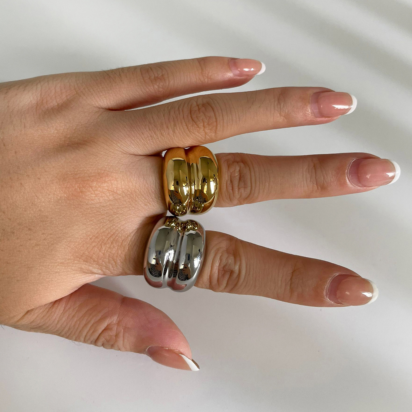 Women's Fashion Titanium Steel Exaggerated Curved Glossy Ring