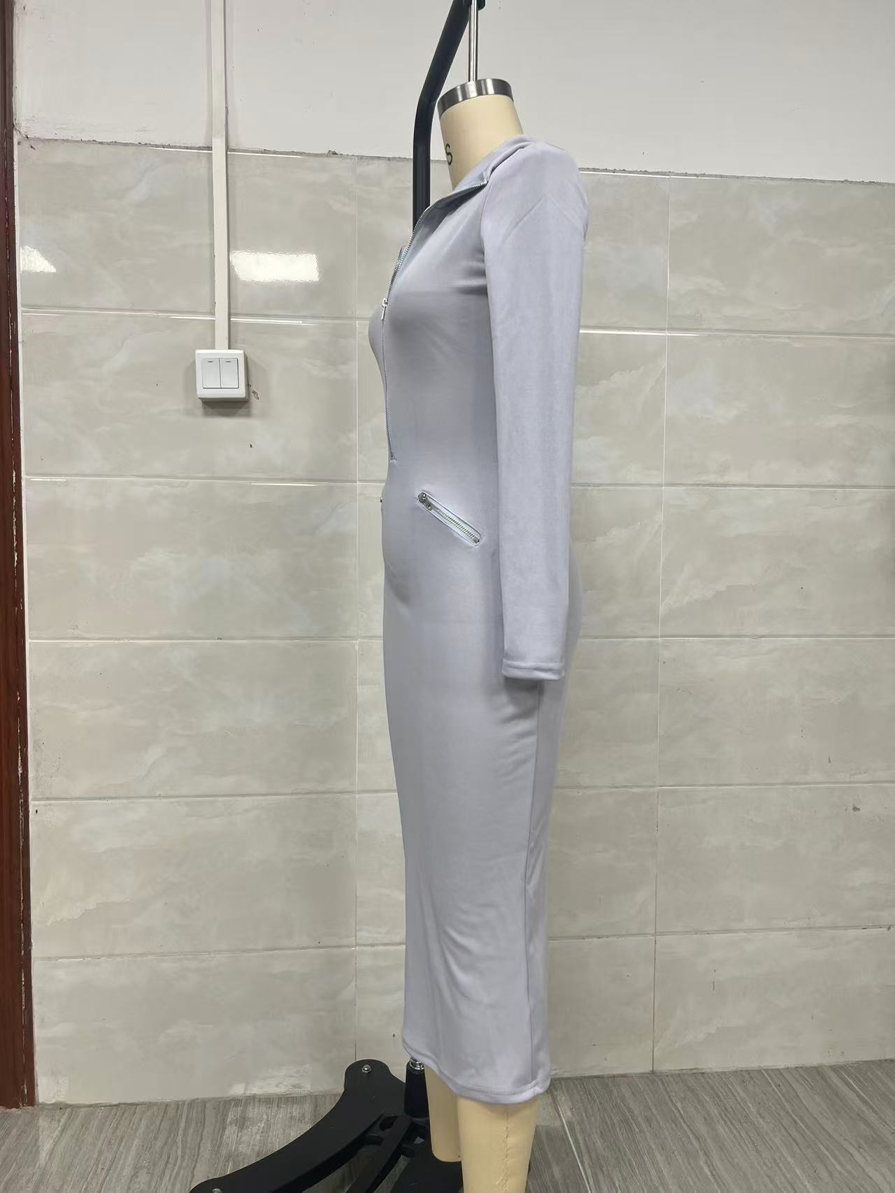 Women's Slim Fit Pencil Dress – Back View Detail