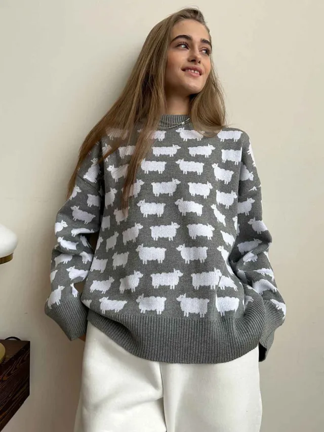 Women's Round Neck Alpaca Printed Sweater Loose Gray - Shop at LoveMi