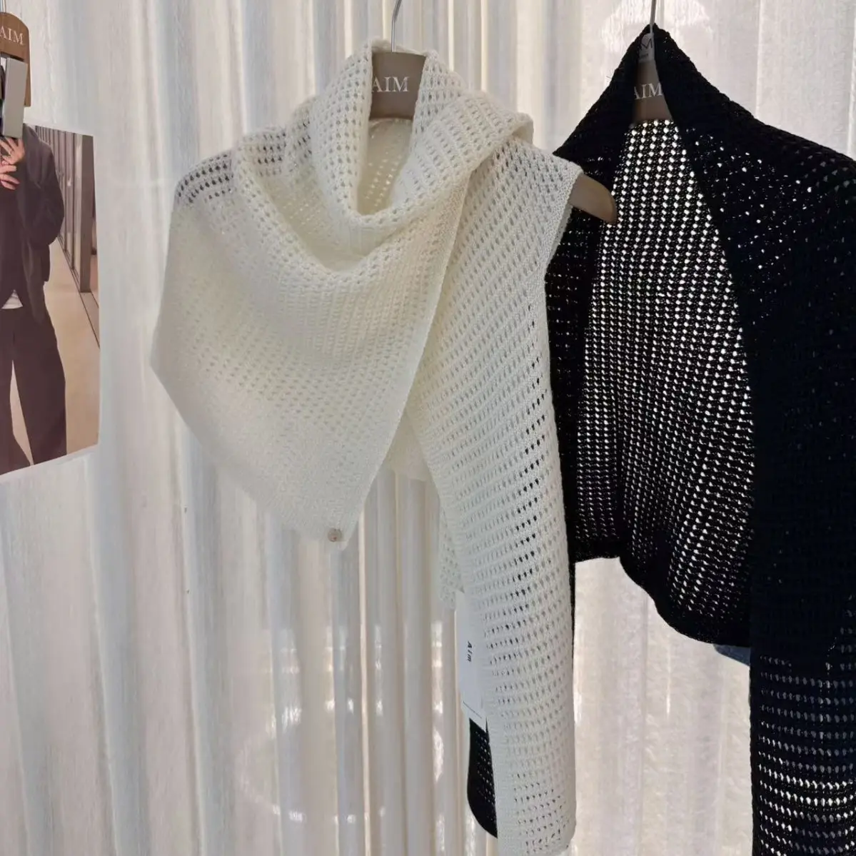 High-end Wool-blend Hollow-out Knitted Shawl