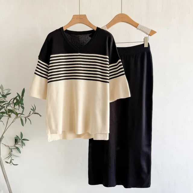 Stylish Striped Short Sleeve Casual Knit Skirt And Top Two Piece Set Black - Shop at LoveMi