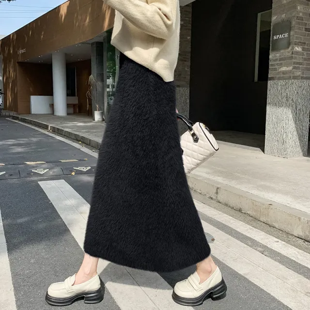 Women's Knitted Skirt Winter Korean Style Slim Fit Black - Shop at LoveMi
