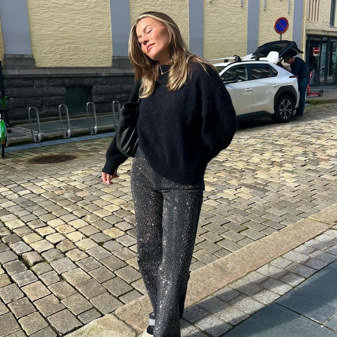 Black Rhinestone Loose Women's Long Casual Jeans