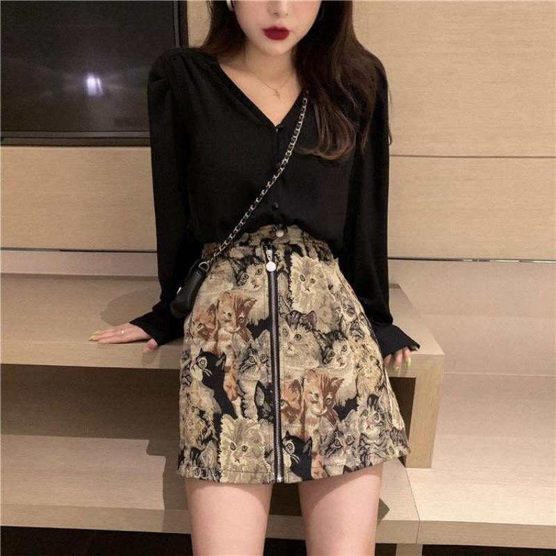 New Women's Early Spring Clothes Anti-aging Fashion Skirt Foreign Elegant Two-piece Set