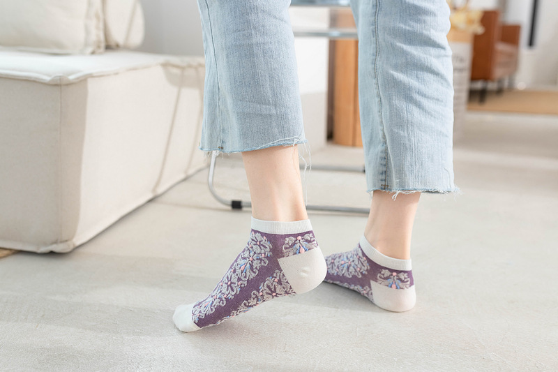 Title 17, Chaussettes bateau en maille Jacquard de soie U...