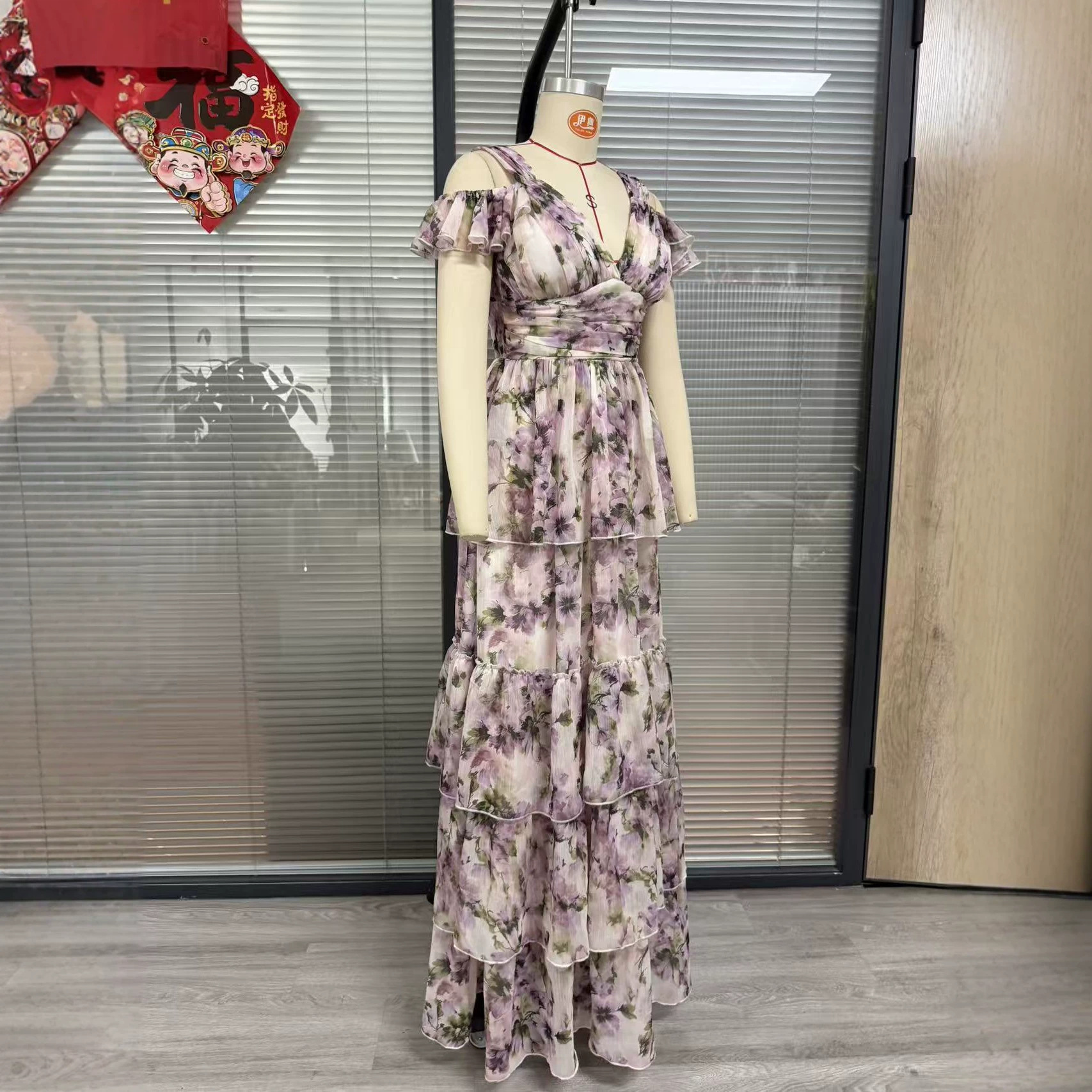 https://cf.cjdropshipping.com/quick/product/47ef8da3-6b63-4ad5-9ad7-9e5063763d1d.jpg