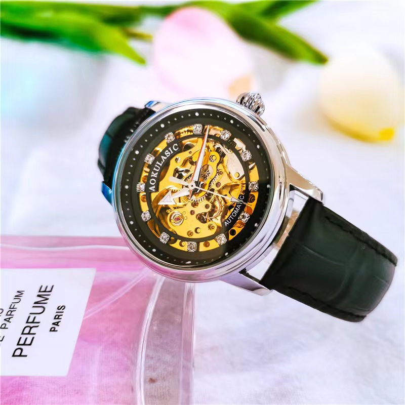 Hollow-Out Diamond-Encrusted Luminous Water-Resistant Mechanical Watch 8