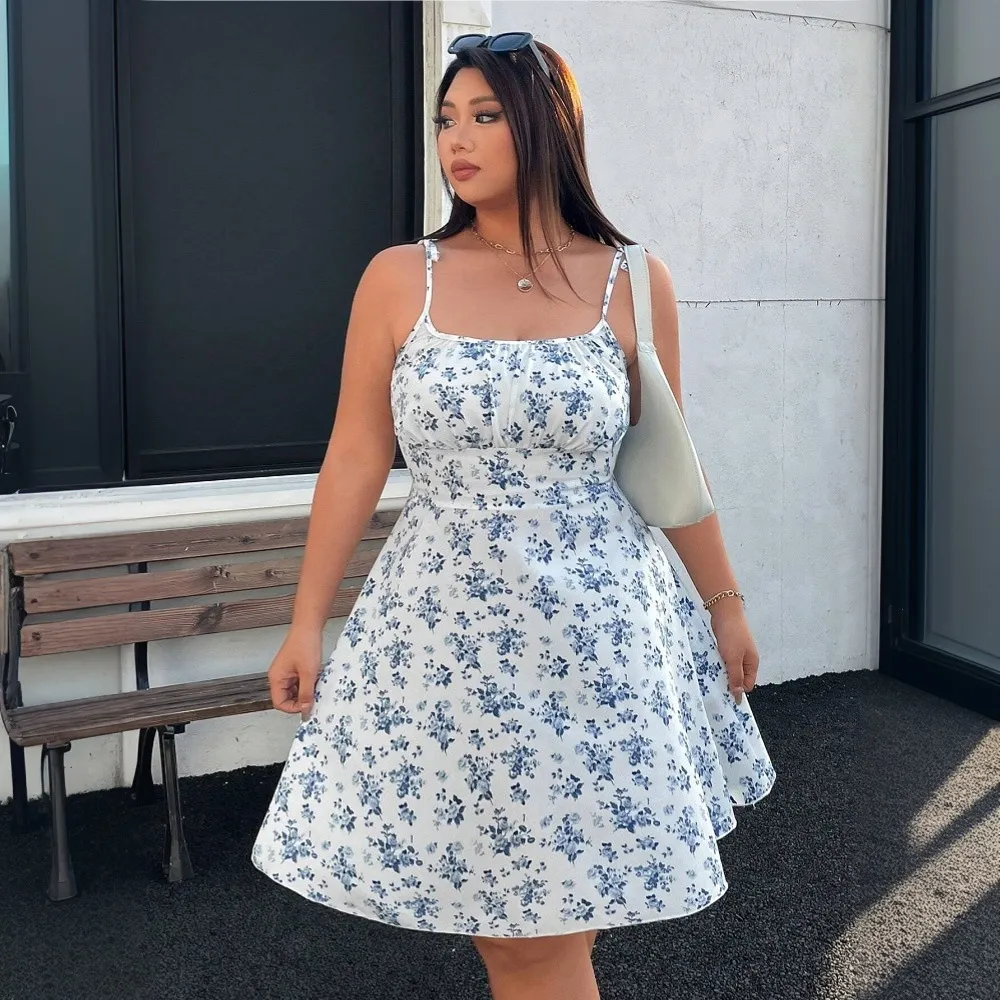 Plus Size Women's Sexy Sling Floral High Waist Dress - Blue On White Background