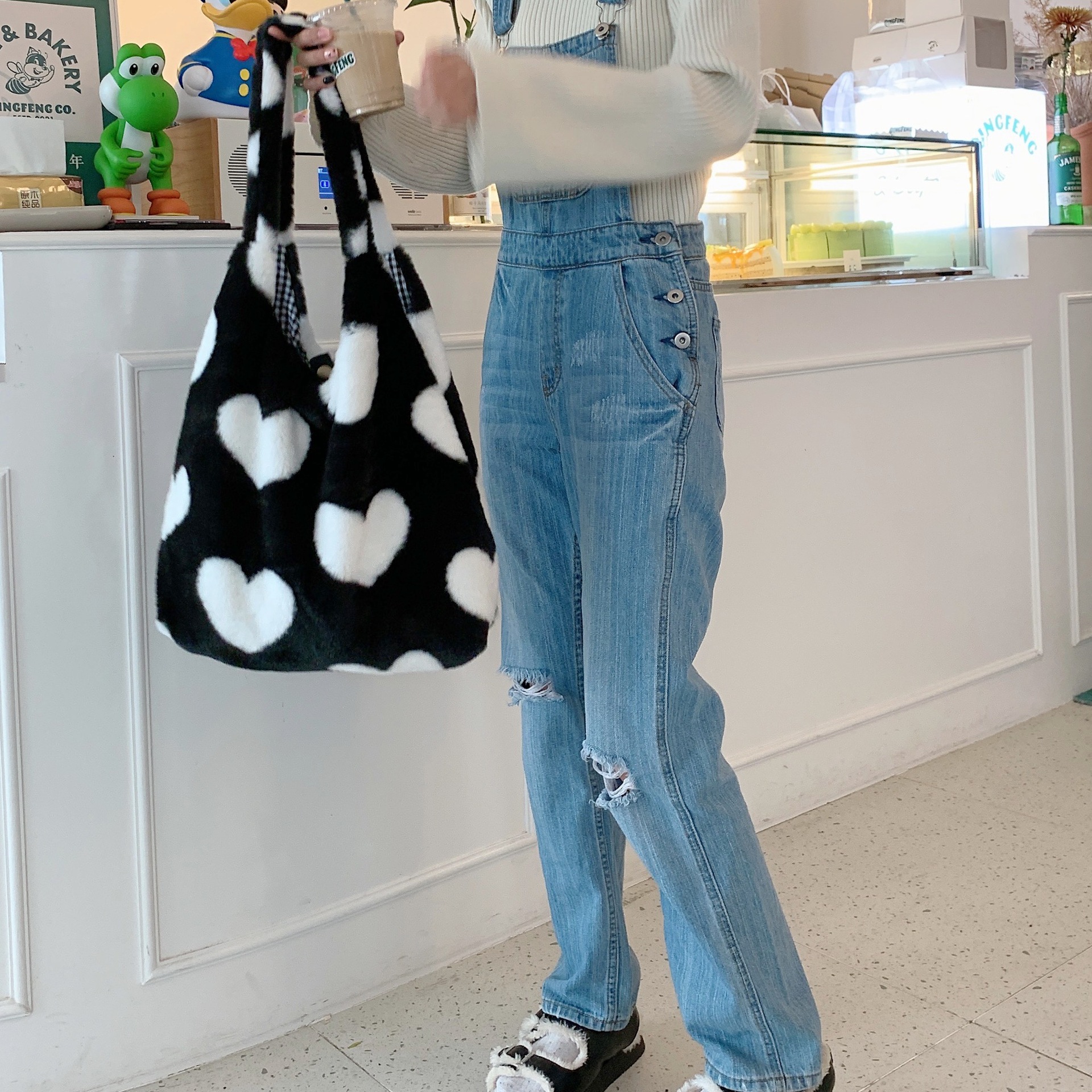 Women's Plush Loving Heart Large Shoulder Bag