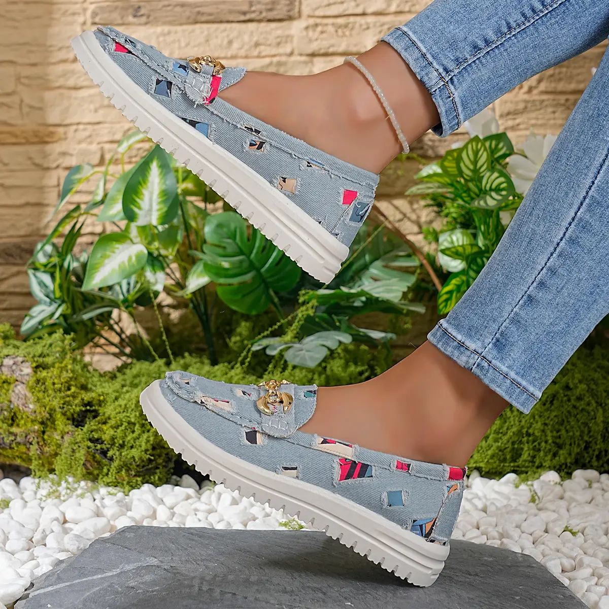 Womens Lightweight Casual Canvas Loafers With Lace-up Design And Color-block Detailing