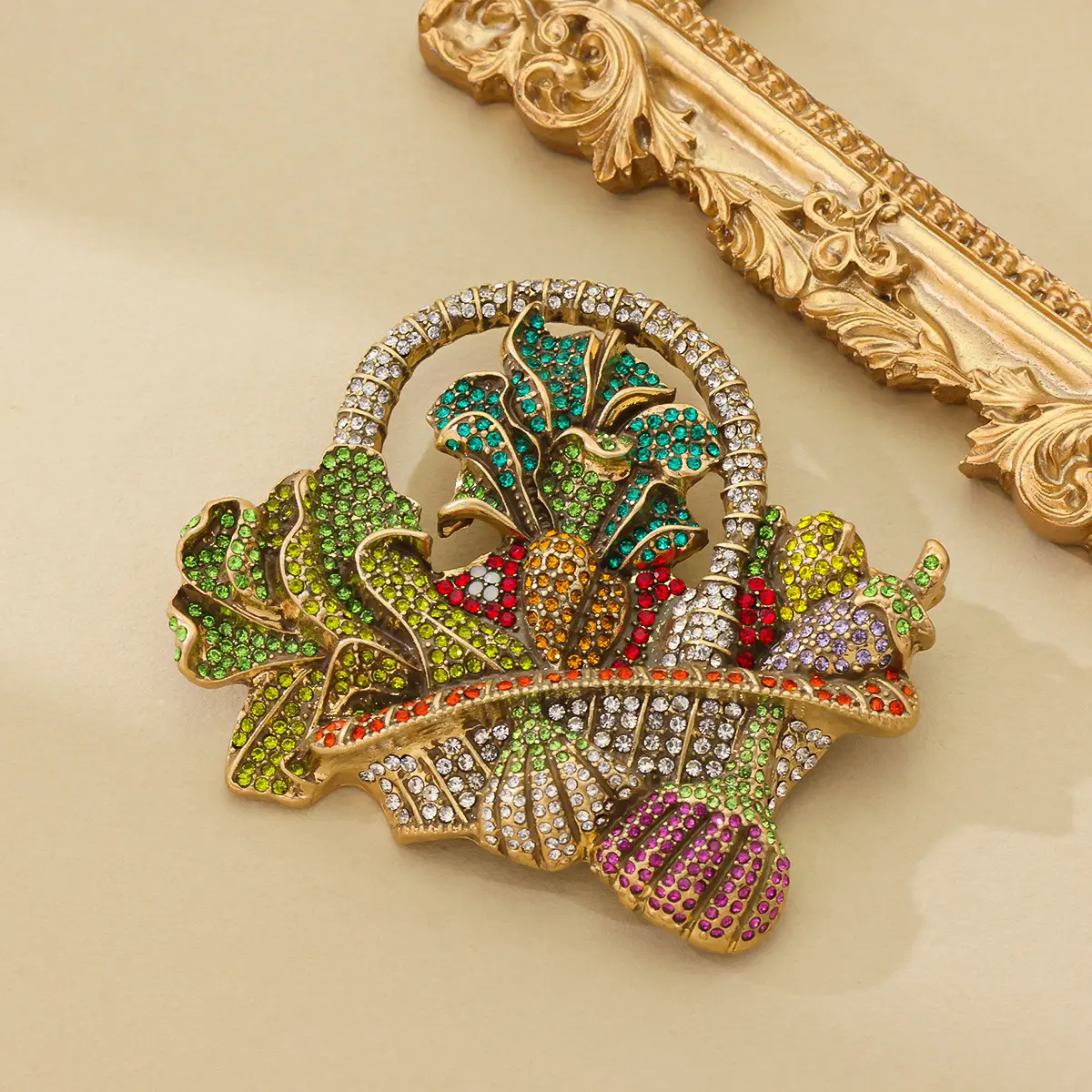 Heavy-industry Rhinestone Fruit Basket Brooch Vintage Distressed