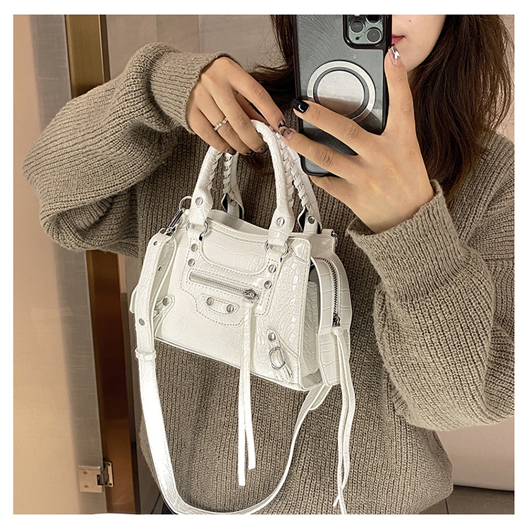 Title 2, New Portable Rivet Tassel Personality Messenger...