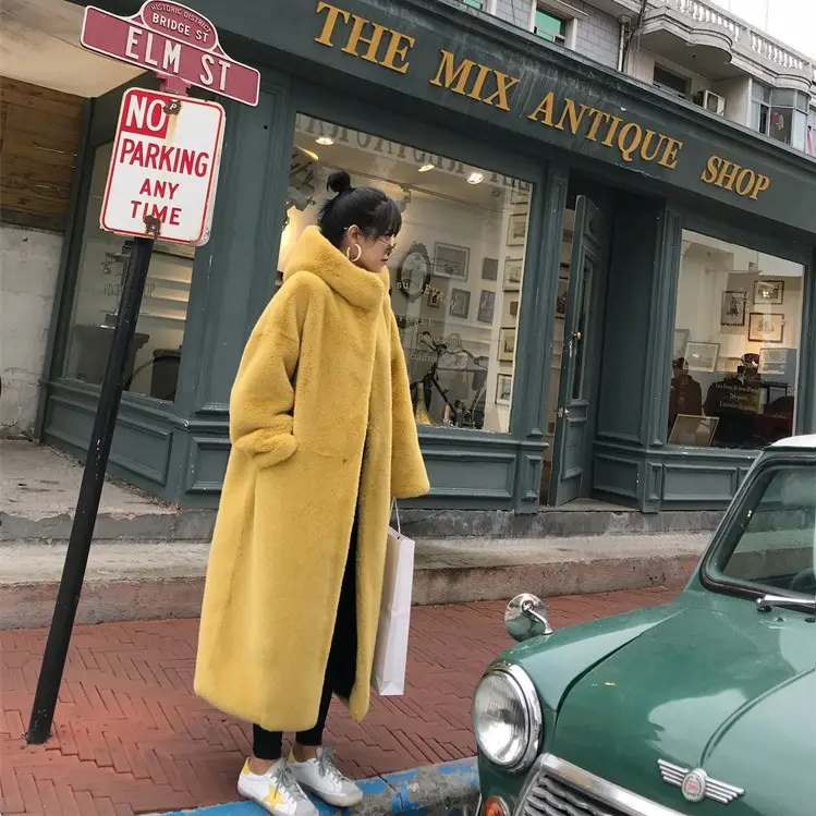 Womens Thickened Loose-Fit Plush Hooded Coat