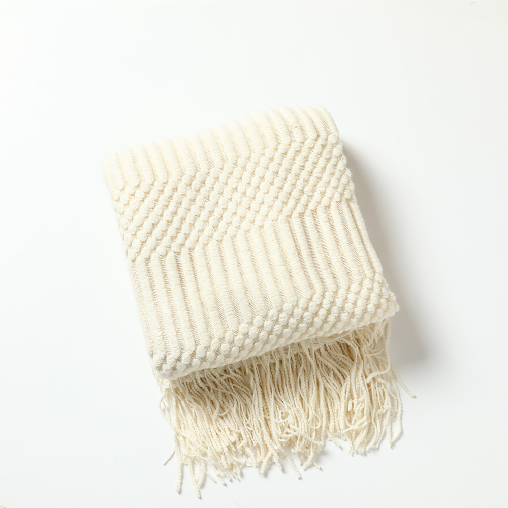 Knitted Throw Blanket with Tassels, picture 6 of 11