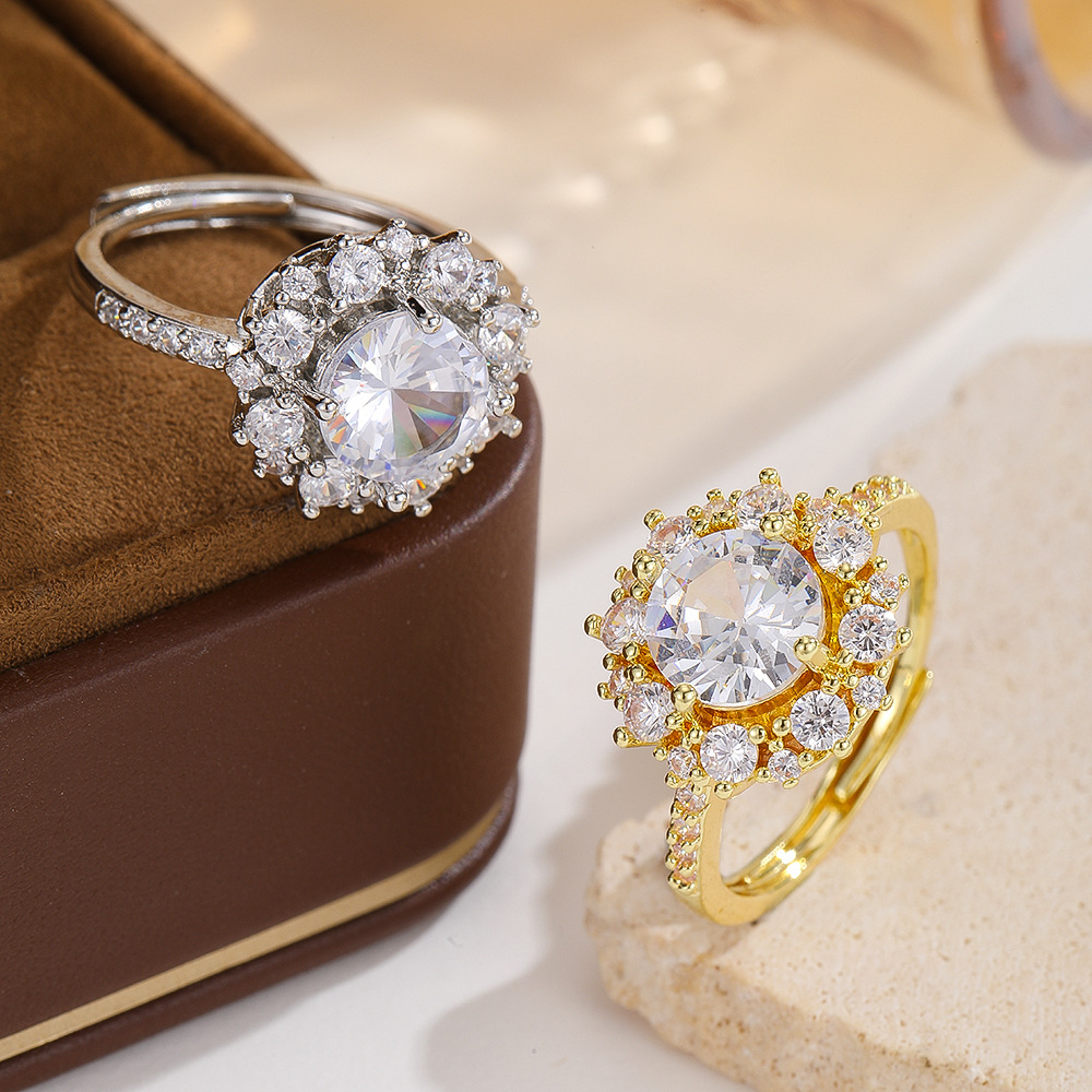 Sunflower Open-Stijl Ring met Volledig Zirkonia Diamanten