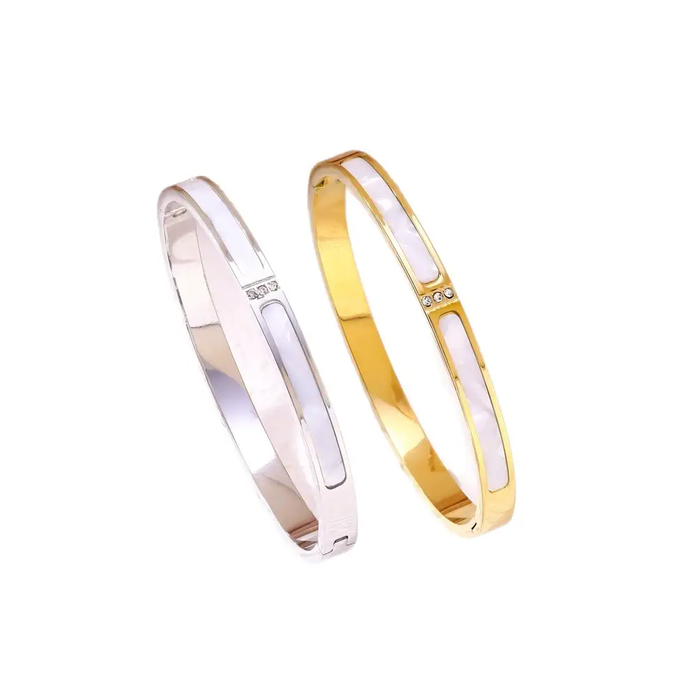 Stainless Steel Bracelet Inlaid With Three White Shell Gemstones