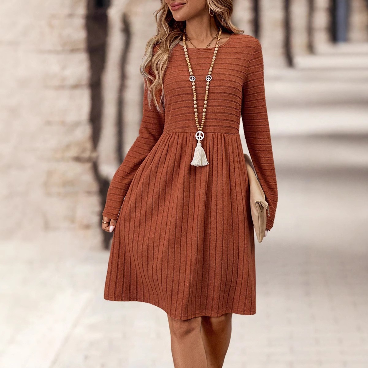Solid Color Round Neck Long Sleeve Casual Dress