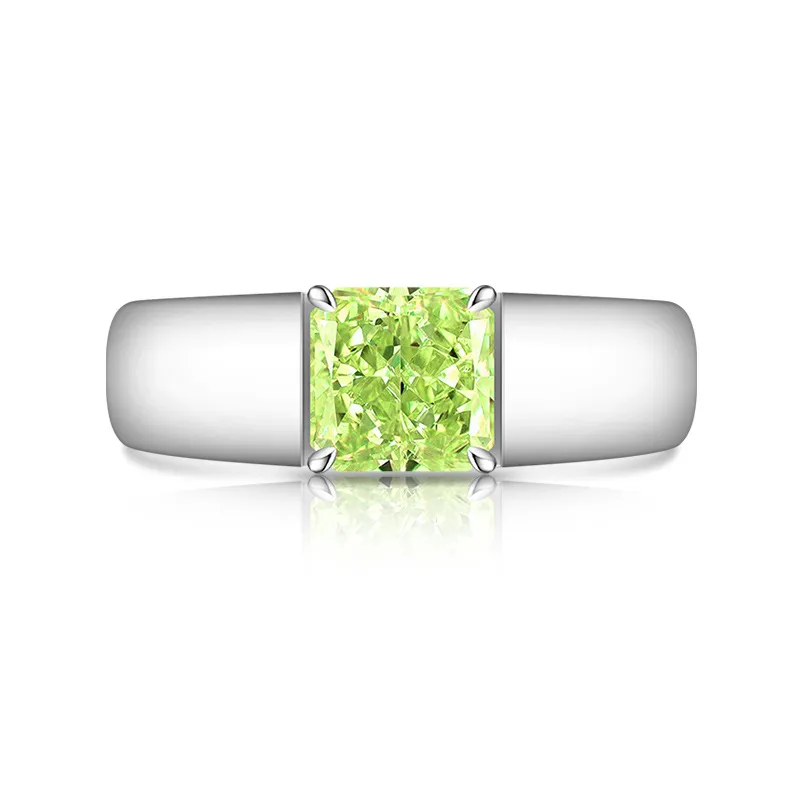 Fashionable And Classic High-carat Diamond Ring Specially Designed For Dashing Gentlemen - Apple Green