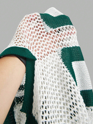 Women's Retro Casual Hollow-Out Preppy-Style Knitted Top