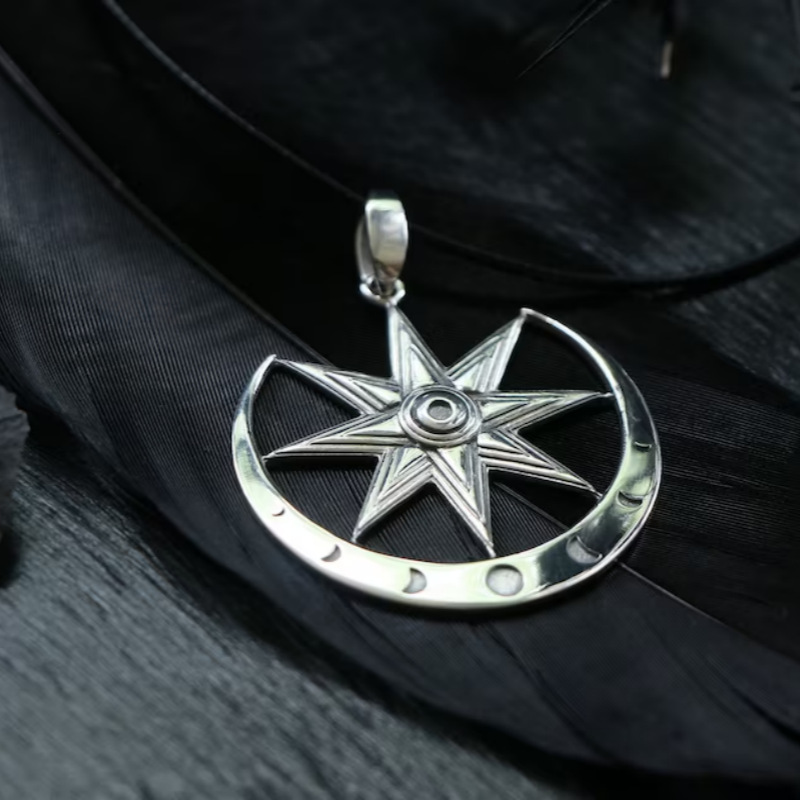 Retro Personalized Moon Pendant Necklace