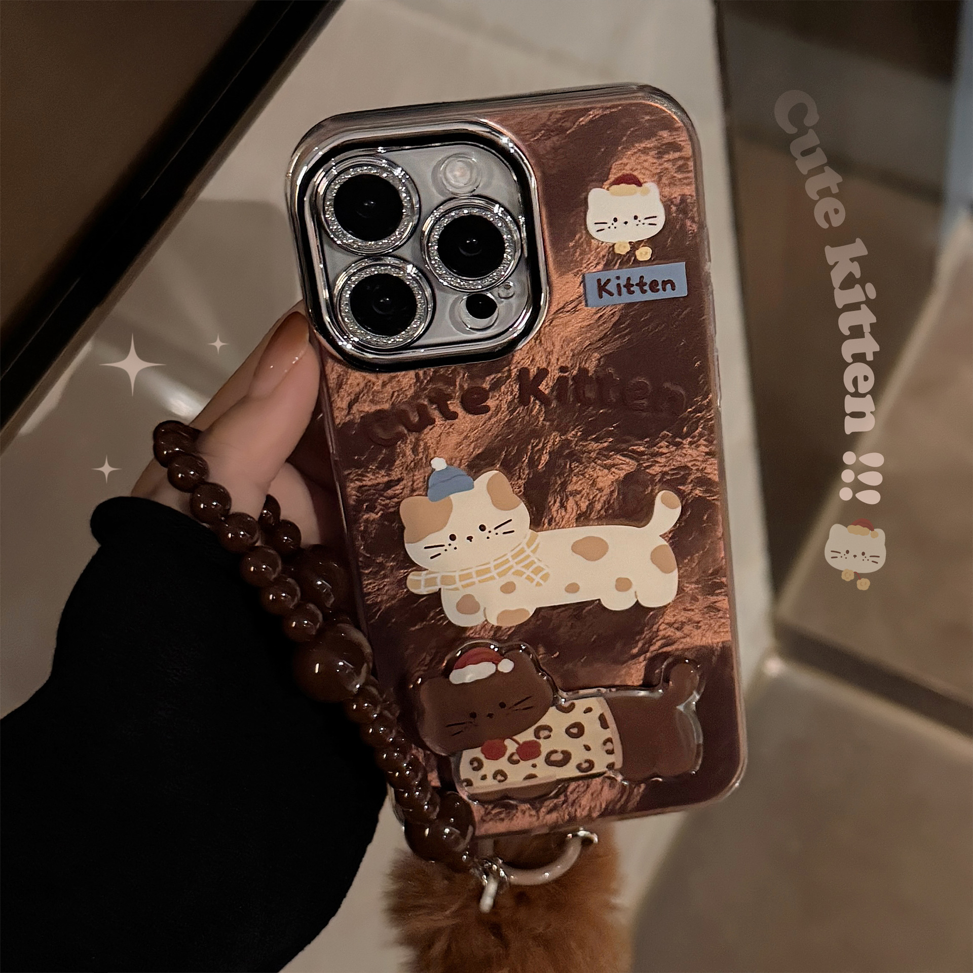 Adorable Brown Cat Phone Case With A Stand