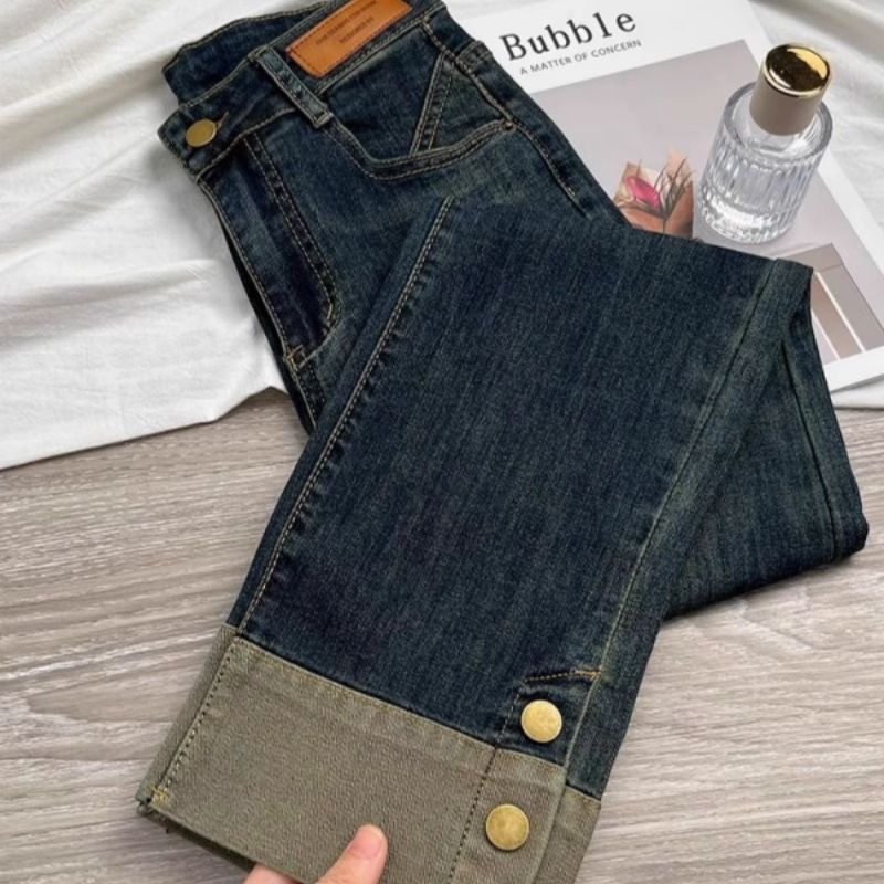 Womens Stacked Cropped Straight Jeans