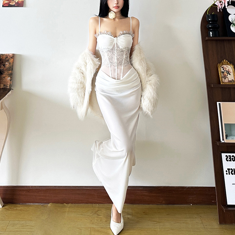 Buy Women's Clothing Online | Buy Trending Dresses for Women Buy Women's Clothing Online | Buy Trending Dresses for Women