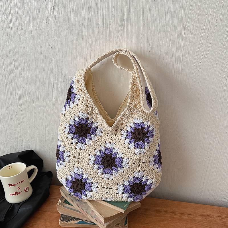 Woven Floral Clutch, picture 6 of 8