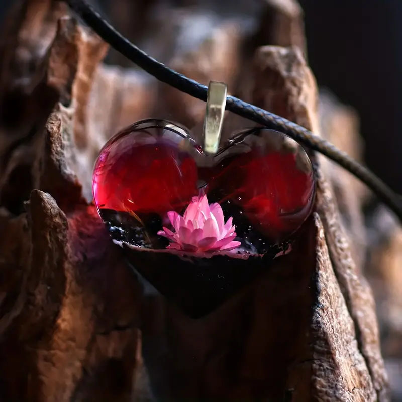 Heart-shaped Lotus Crystal Pendant Korean Style Fashion Personality All-match Clavicle Chain Necklace