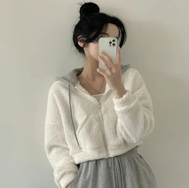 Warm Leisure Sports Loose Lamb Fur Hooded Pocket Small Plush Coat Beige - Shop at LoveMi