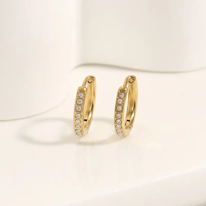 European And American-style Minimalist Earrings Adorned With Cubic Zirconia