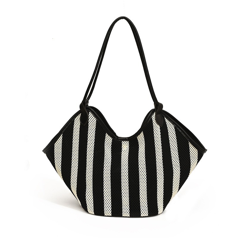 Knitted Large-Capacity Shoulder Bag