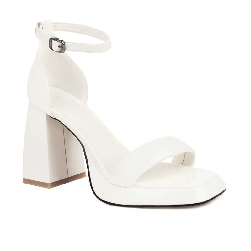 Women's Chunky Heel High Heel Platform Ankle-strap Buckle Sandals - White