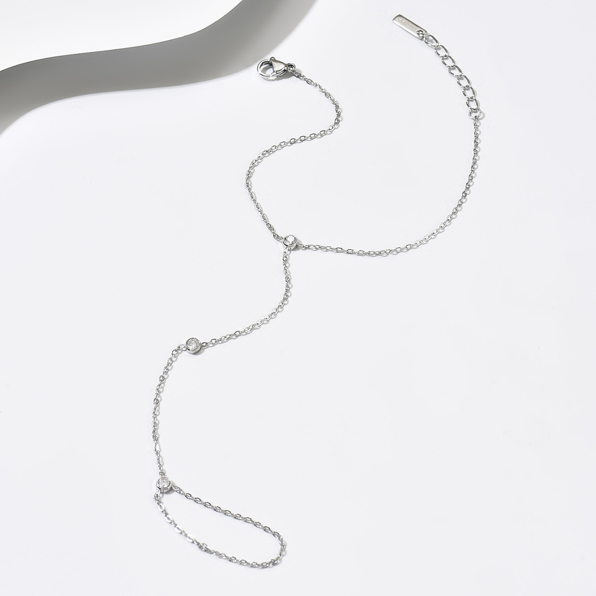 Fashionable Minimalist Light-luxury Gemstone-encrusted Womens Bracelet