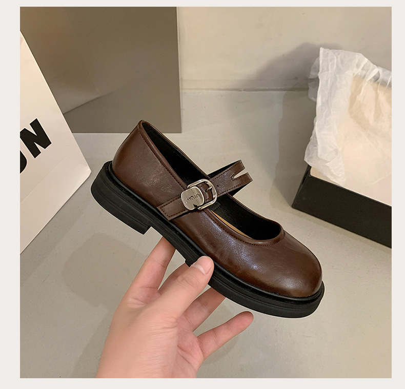 Retro Round Toe Chunky Heel Women's Shoes - Black - Sarah Express
