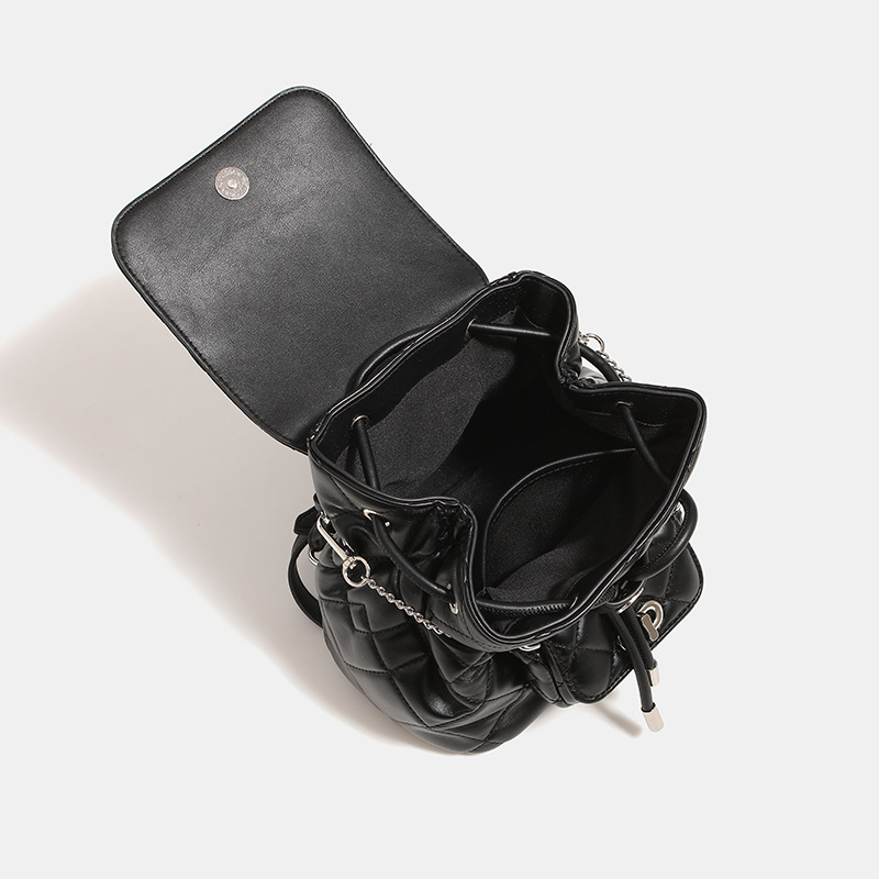Womens Niche-Design Soft Chain Multi-Use Backpack 2