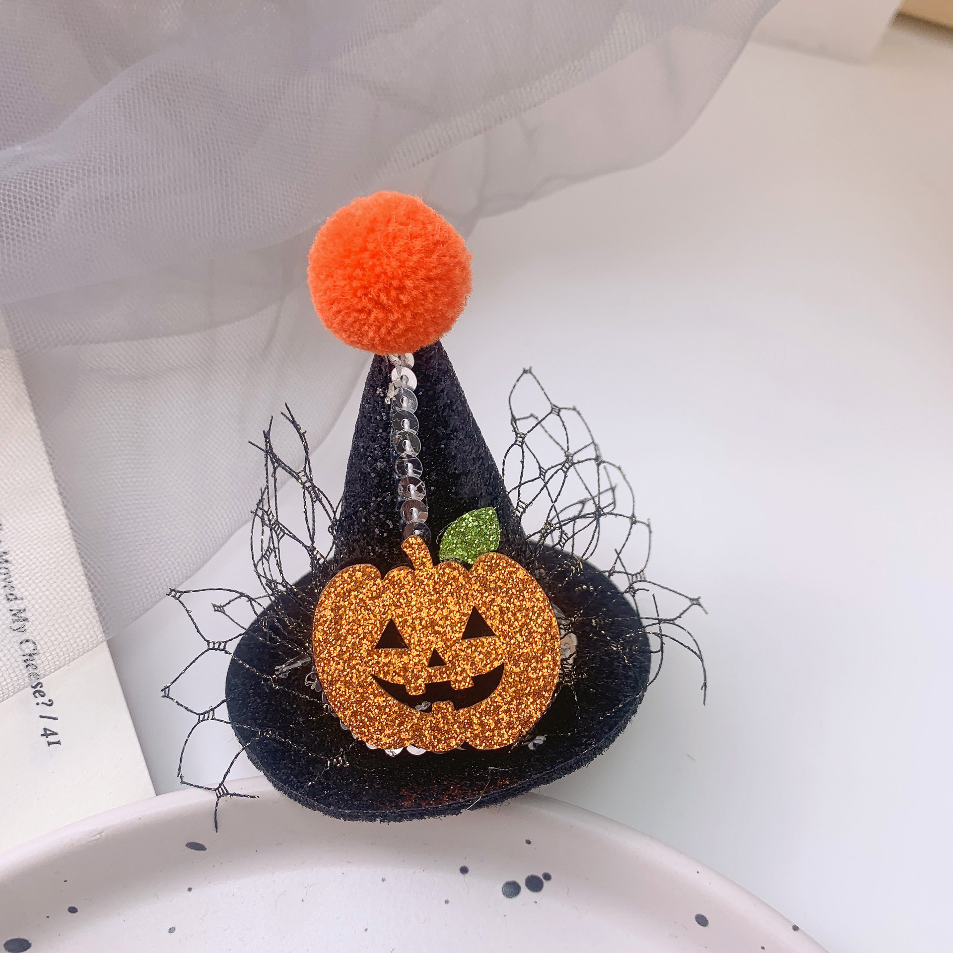 Pumpkin Net Chain Hat