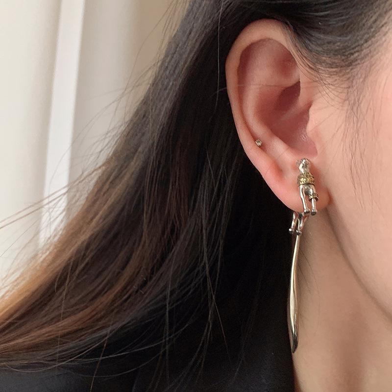 Three-dimensional Cat Stud Earrings For Women