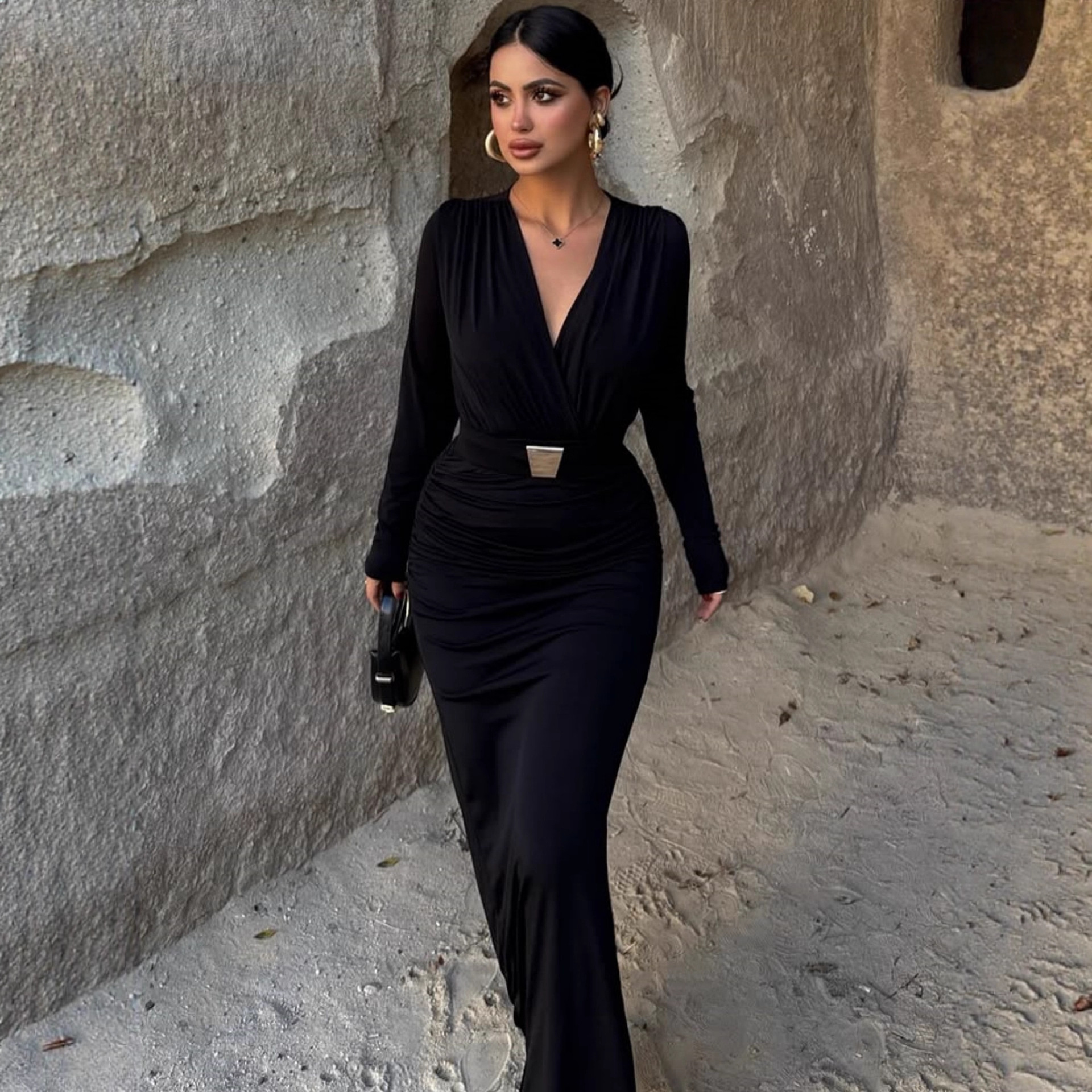 Elegant Embellished Belt Deep-V Long-sleeve Autumn Dress