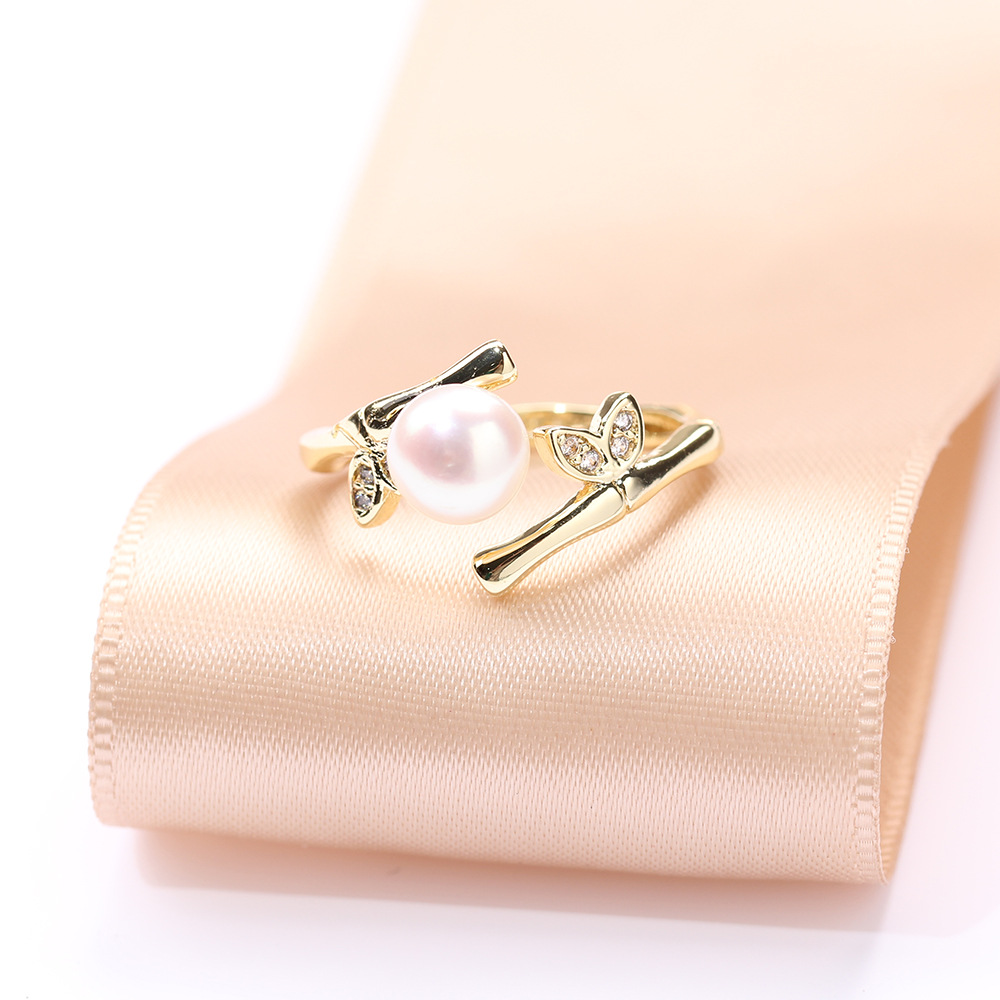 Simple Golden Bamboo Leaf Opening Adjustable Ring Temperament Natural Pearl