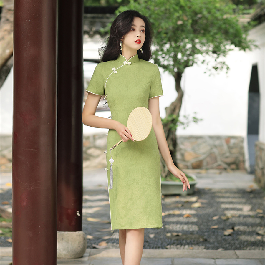 Short-Sleeve Cheongsam Midi Dress, picture 9 of 9