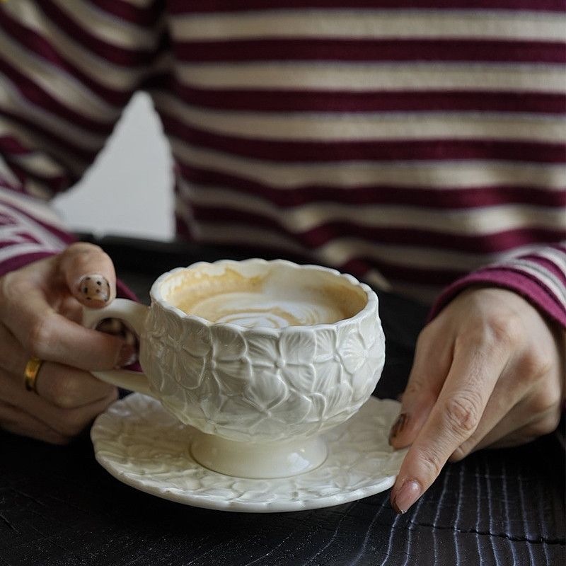 Retro Embossed Ceramic Coffee Cup Set