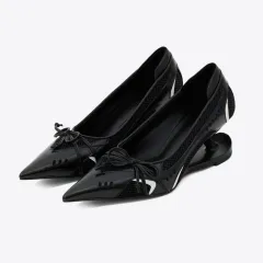 Retro Racing Shoes Suspension Profiled Heel Pointed Low-cut High Heels - Black - View 1