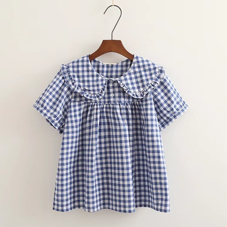 Checkered short sleeved shirt