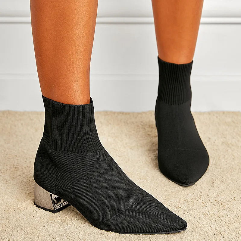 Women's Fashion High Heel Pointed Toe Chunky Heel Stretch Knitted Boots - Black