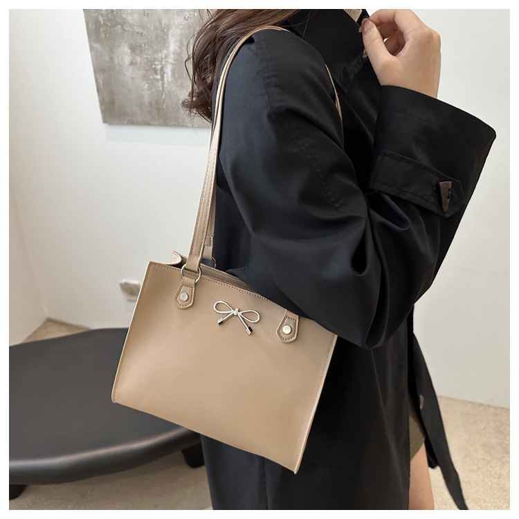 Buy Women's Clothing Online | Buy Trending Dresses for Women