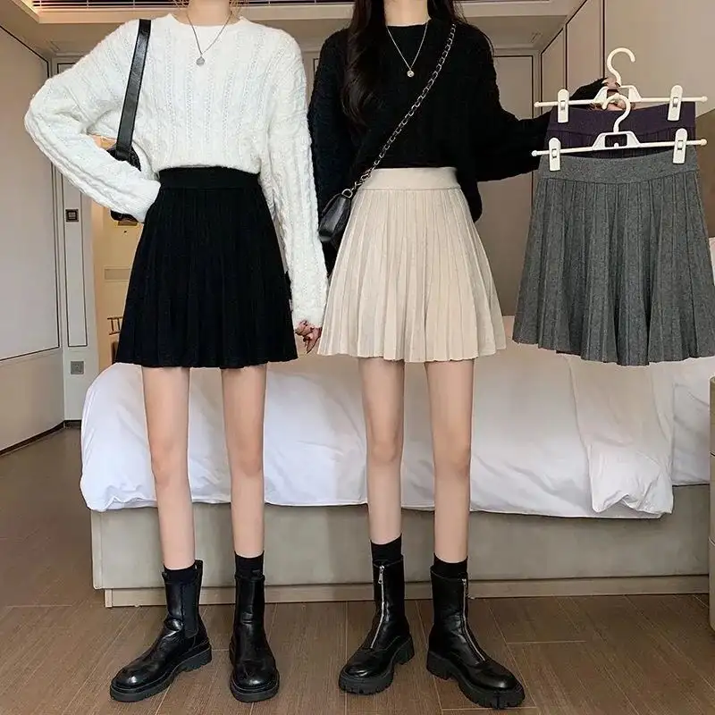 Women's Autumn And Winter High Waist Knit Pleated Skirt